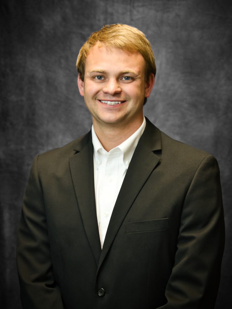 Steve Lewis